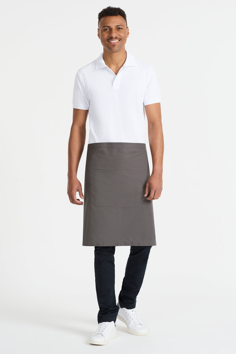 identitee Colby Waist Apron - Model