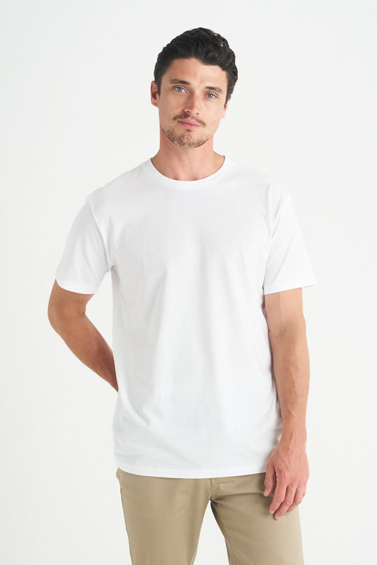 identitee Benny Men's Cotton T-Shirt - Model